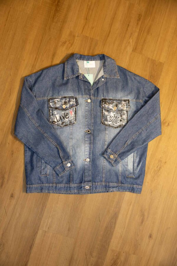 CAMPERA AGOS INTERVENIDA