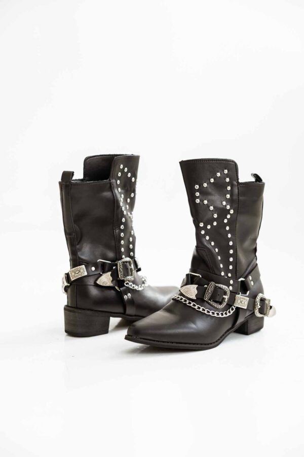 Botas